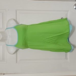 The North Face Women's Vapor Wick Green Tank Top Adjustable Straps Size Small